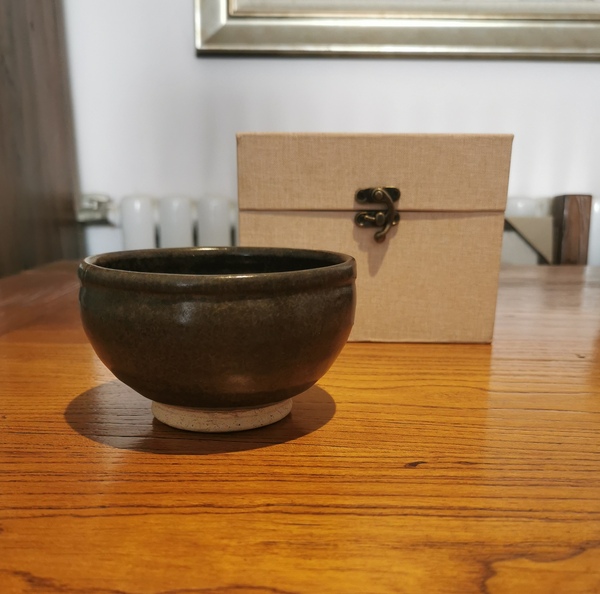 古玩轉(zhuǎn)賣金元茶葉末釉深腹缽式盞拍賣,當(dāng)前價(jià)格500元