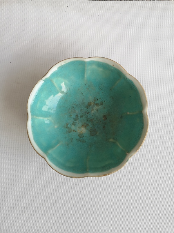 古玩陶瓷粉彩花卉紋花口供碗拍賣,當前價格850元