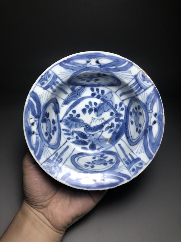 古玩陶瓷明萬歷,青花花鳥紋折沿洗拍賣,當前價格2600元