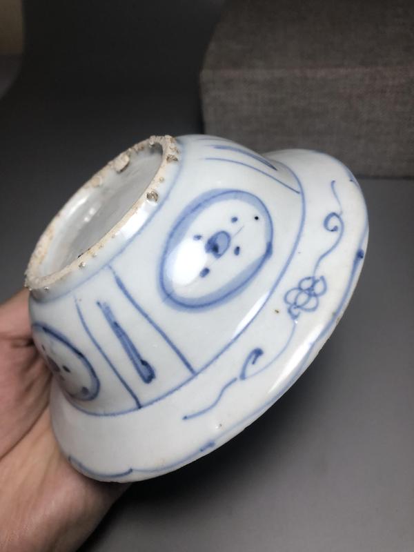 古玩陶瓷明萬歷,青花花鳥紋折沿洗拍賣,當前價格2600元