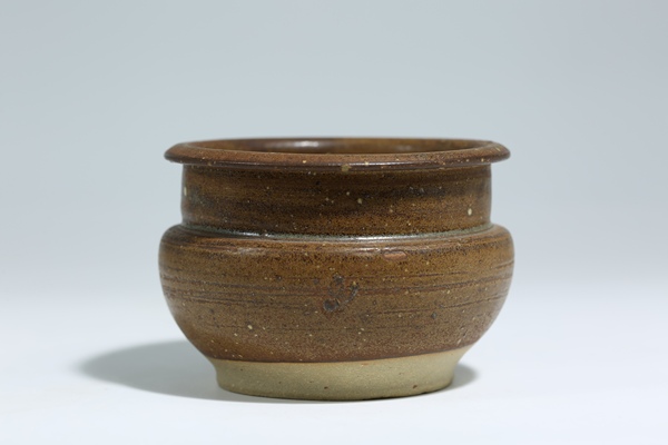 古玩陶瓷贛州窯褐釉香爐拍賣,當前價格2500元
