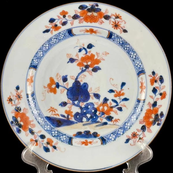 古玩陶瓷青花礬紅洞石花卉紋盤拍賣，當(dāng)前價(jià)格2680元