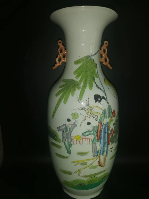 古玩陶瓷粉彩三娘教子圖撇口瓶拍賣,當(dāng)前價(jià)格6600元