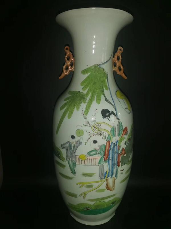 古玩陶瓷粉彩三娘教子圖撇口瓶拍賣,當(dāng)前價(jià)格6600元