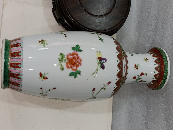 古玩陶瓷粉彩三多紋瓶拍賣,當前價格1168元