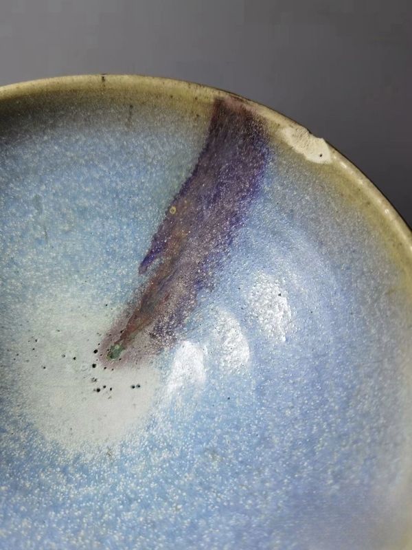 古玩陶瓷元鈞窯天藍雪花釉掛大紅斑大碗,華豫之門專家認定!拍賣,當前價格10000元