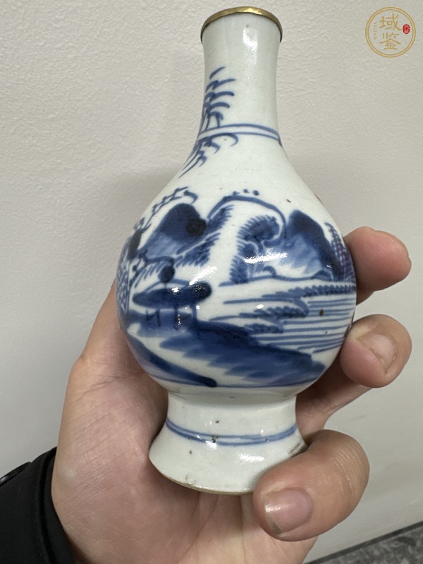 古玩陶瓷青花山水瓶真品鑒賞圖