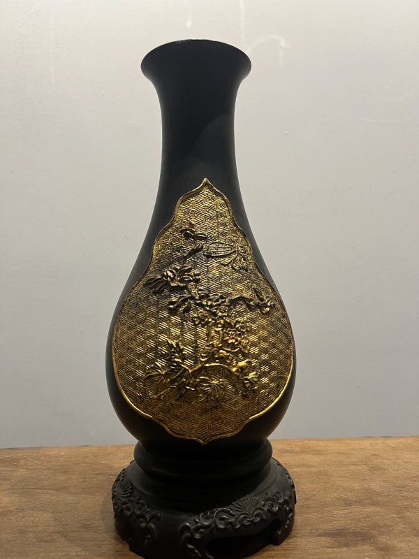 古玩转卖民国木雕漆金 花瓶拍卖，当前价格280元