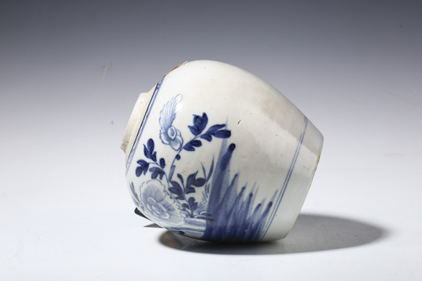 古玩陶瓷清中·青花花卉紋蓋罐拍賣，當前價格1725元