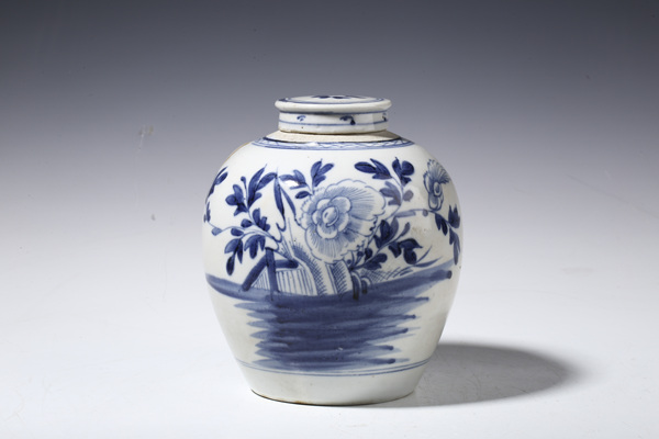 古玩陶瓷清中·青花花卉紋蓋罐拍賣，當前價格1725元