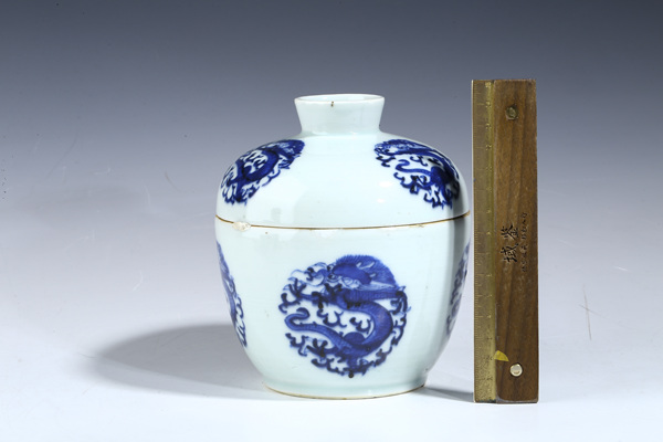 古玩陶瓷晚清·青花團龍紋蓋缸拍賣,當前價格930元