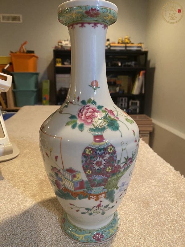 古玩轉(zhuǎn)賣民國/粉彩博古花卉紋盤口瓶拍賣,當(dāng)前價格0元