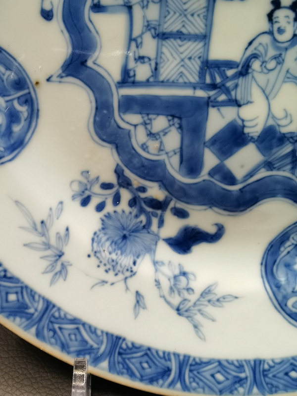 古玩陶瓷康熙翠毛藍(lán)青花童子折桂圖折沿盤(pán)拍賣(mài),當(dāng)前價(jià)格3000元