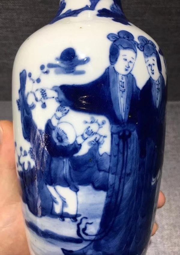 古玩陶瓷清晚期 青花通景大人物仕女嬰戲圖羅漢瓶拍賣,當前價格6500元