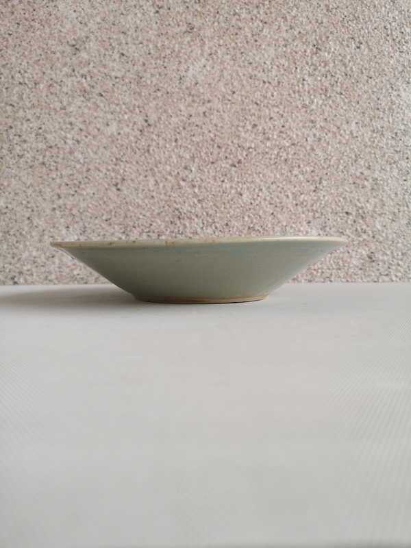 古玩陶瓷龍泉青瓷青花花卉盤拍賣,當(dāng)前價(jià)格580元