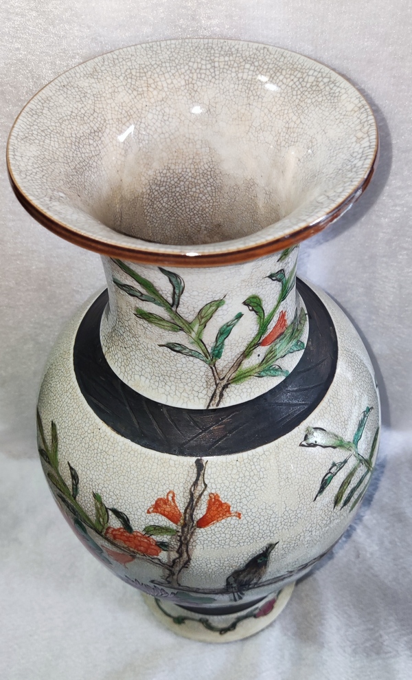 古玩陶瓷哥釉粉彩花鳥紋撇口瓶拍賣,當前價格1168元