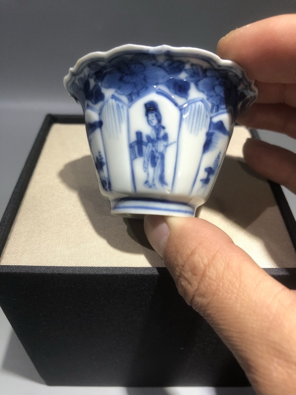 古玩陶瓷(已實物鑒真)清-康熙-四美圖-青花花口杯拍賣,當前價格1314元