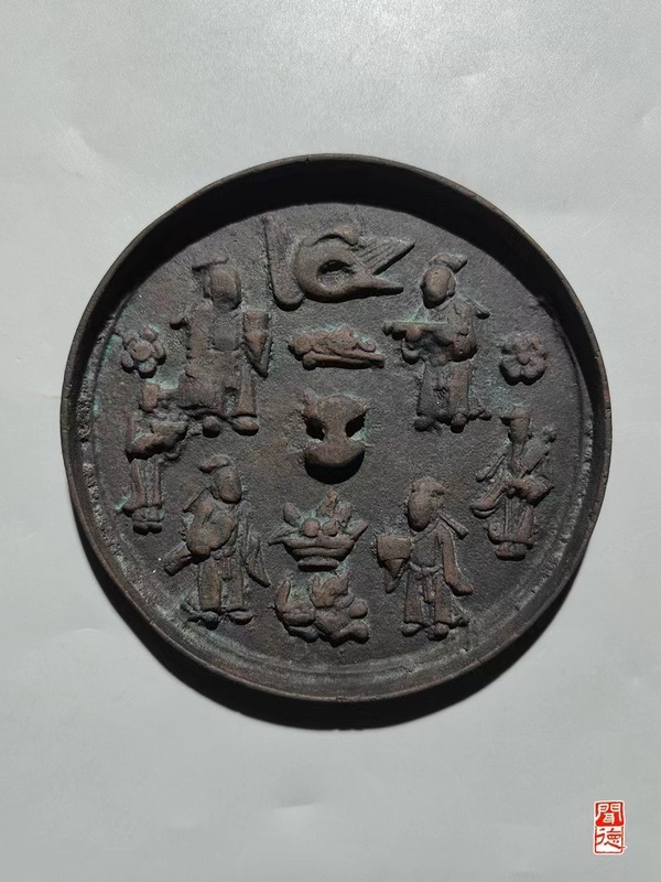 古玩轉(zhuǎn)賣(mài)明代多寶人物鏡 大名譽(yù)品銅鏡拍賣(mài)，當(dāng)前價(jià)格1588元