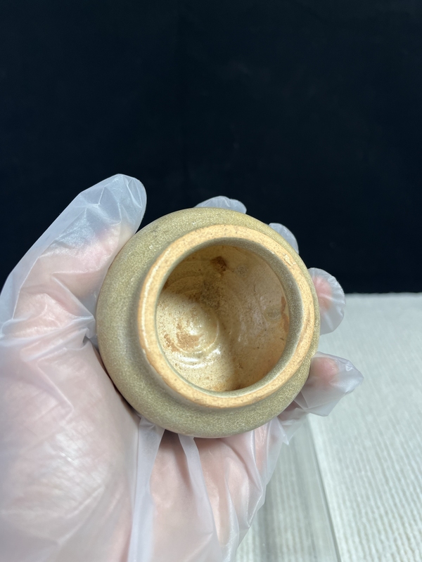 古玩陶瓷元末龍泉青瓷黃釉蓋罐拍賣,當前價格1880元