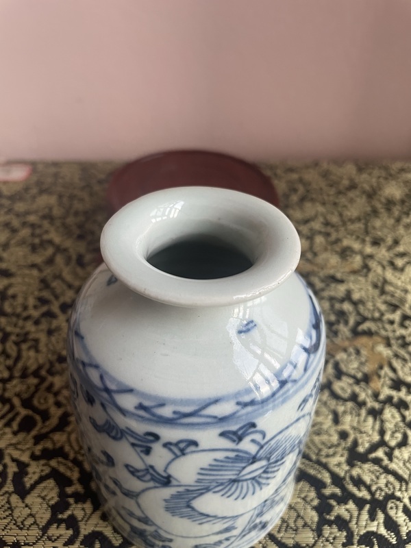 古玩陶瓷花卉紋青花水盂拍賣，當(dāng)前價(jià)格1500元