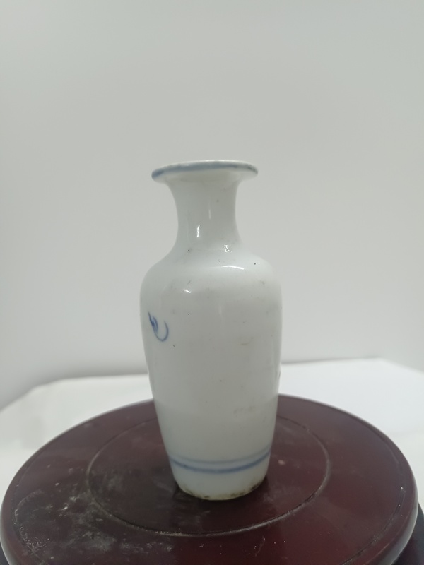 古玩陶瓷清中晚青花博古圖撇口瓶拍賣，當(dāng)前價格800元