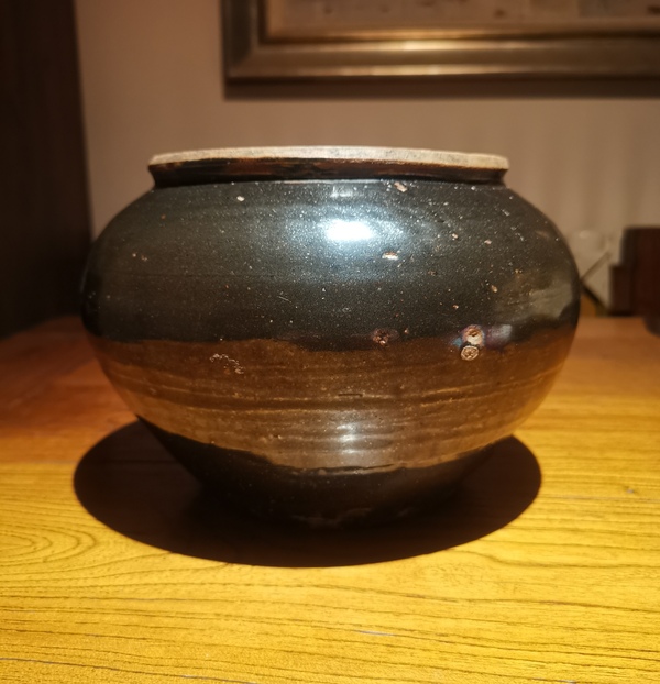 古玩陶瓷金元黑釉唇口大罐拍賣,當(dāng)前價(jià)格500元