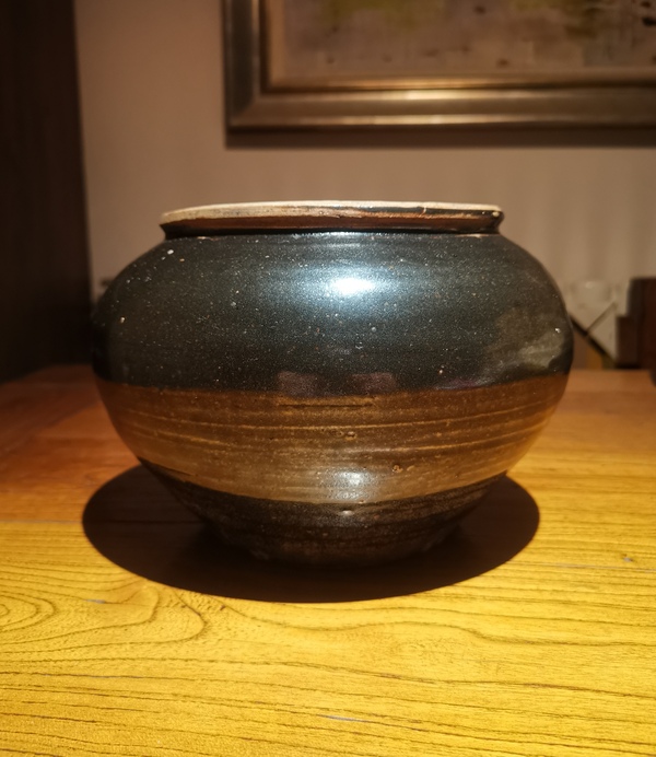 古玩陶瓷金元黑釉唇口大罐拍賣,當(dāng)前價(jià)格500元