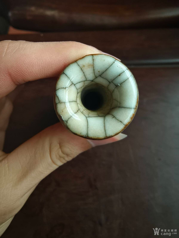 古玩轉賣哥釉玉壺春瓶拍賣,當前價格0元