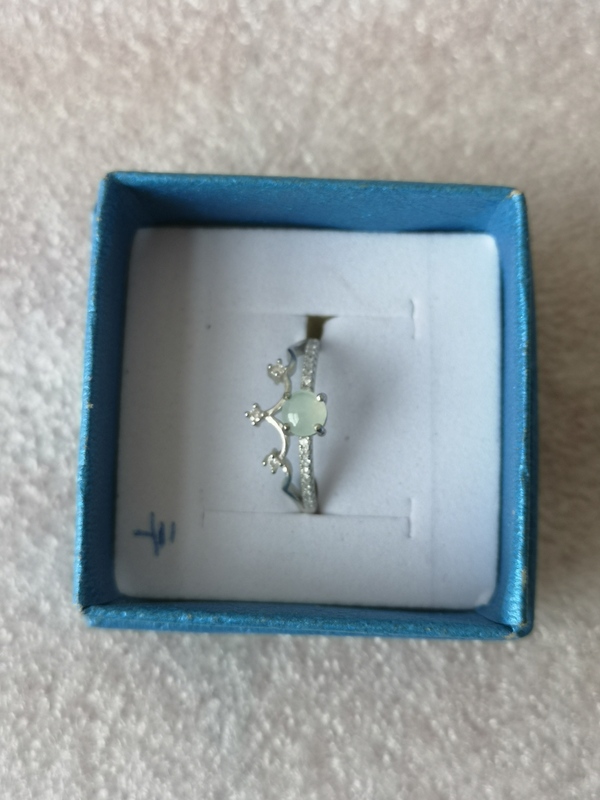 古玩玉器天然翡翠鑲嵌戒指拍賣,當(dāng)前價格128元