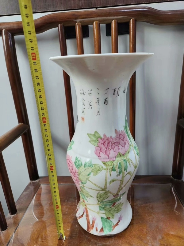 古玩陶瓷淺絳十老張子英親筆所做淺降彩富貴白頭問花觚拍賣,當前價格8000元