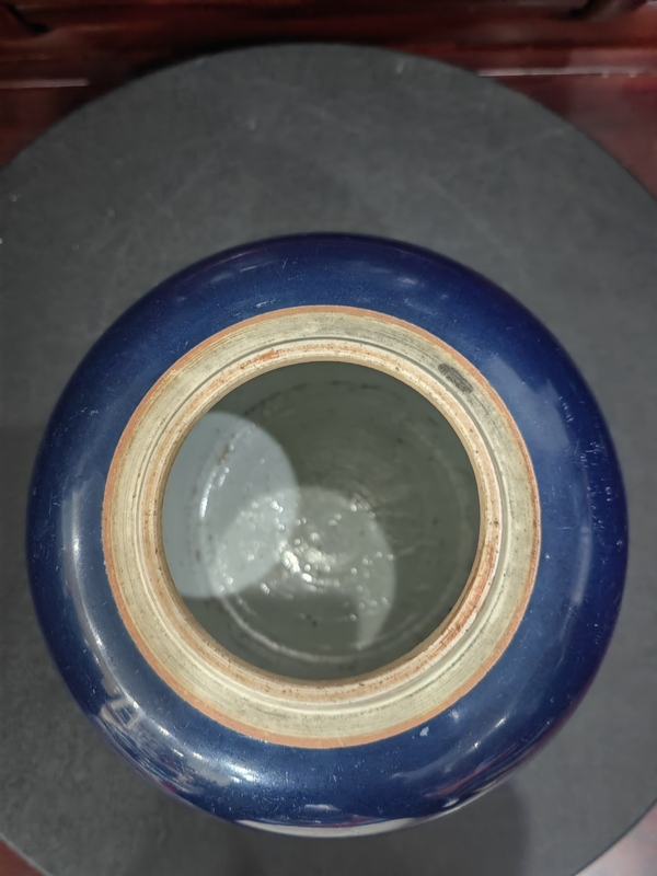 古玩陶瓷康雍霽藍(lán)釉罐拍賣,當(dāng)前價格22000元