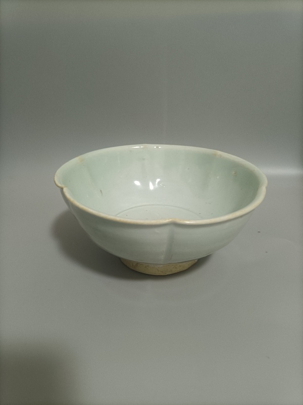 古玩陶瓷青白釉葵口碗拍賣,當(dāng)前價(jià)格4800元