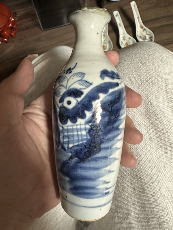 古玩陶瓷青花荷花紋小瓶拍賣,當前價格1450元
