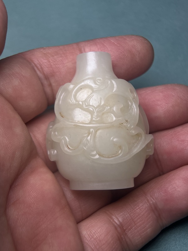 古玩玉器清中期白玉龍鳳紋鼻煙壺拍賣,當前價格68800元