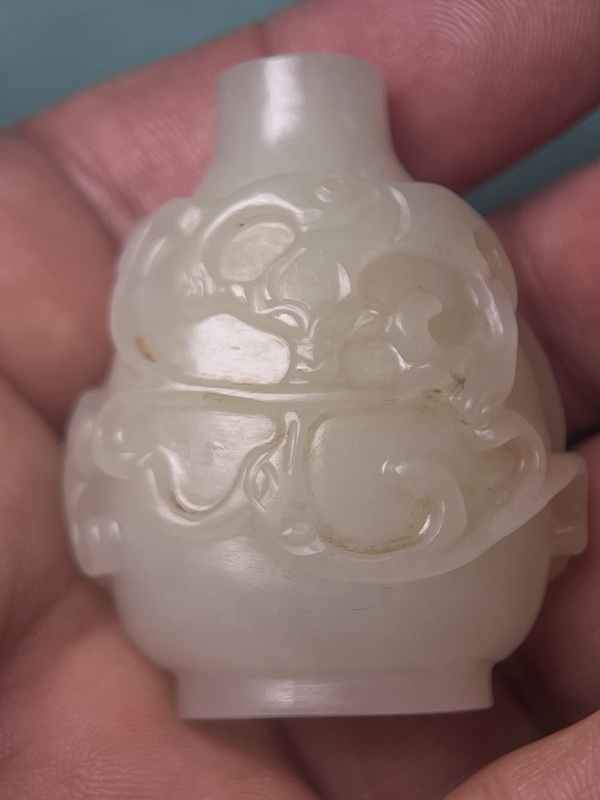 古玩玉器清中期白玉龍鳳紋鼻煙壺拍賣,當前價格68800元