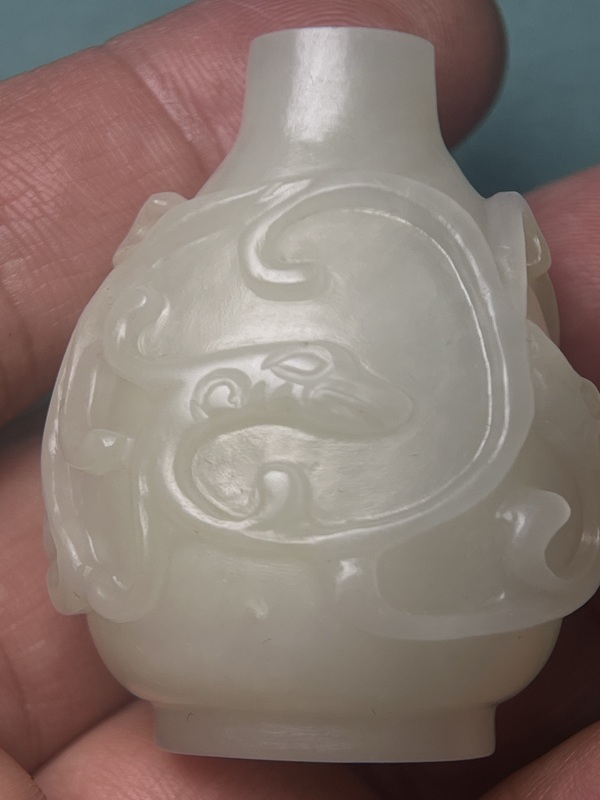 古玩玉器清中期白玉龍鳳紋鼻煙壺拍賣,當前價格68800元