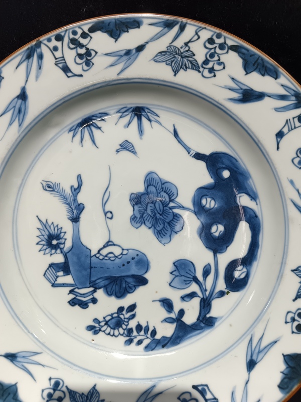 古玩陶瓷清康熙?博古紋青花盤拍賣,當前價格1500元