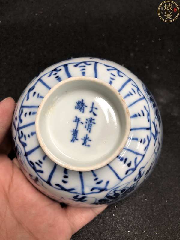 古玩轉(zhuǎn)賣青花纏枝寶相蓮紋碗拍賣，當(dāng)前價(jià)格118元