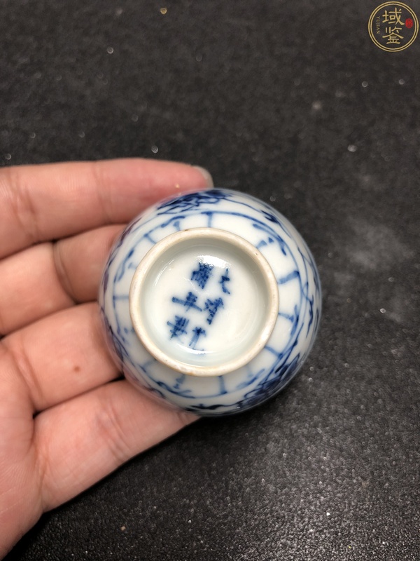 古玩陶瓷一對大清光緒年製本朝款青花纏寶相蓮紋杯拍賣,當前價格2680元