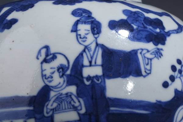 古玩陶瓷晚清·青花庭院仕女嬰戲紋罐拍賣,當前價格2588元