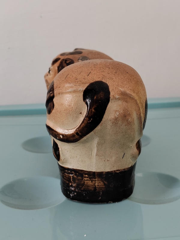 古玩陶瓷白地褐彩貓枕拍賣,當前價格1200元