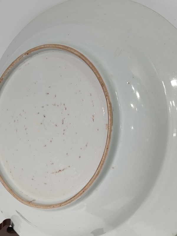 古玩陶瓷清中早期乾隆花鳥紋粉彩盤拍賣,當前價格4500元