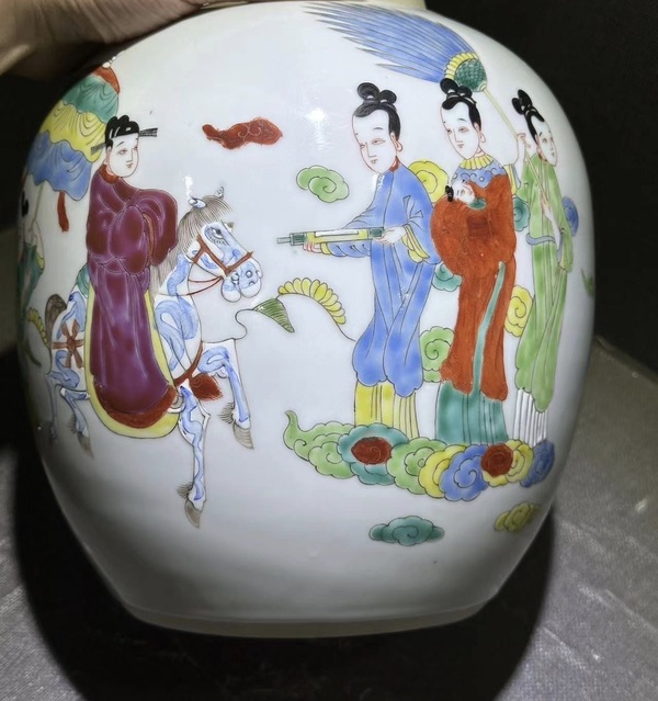 古玩陶瓷晚清粉彩天官賜福紋罐拍賣,當前價格12800元