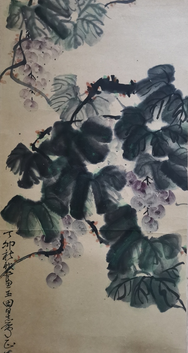 古玩字畫已故海派大師陳佩秋(國畫大師謝稚柳夫人)寫意葡萄拍賣,當前價格50000元