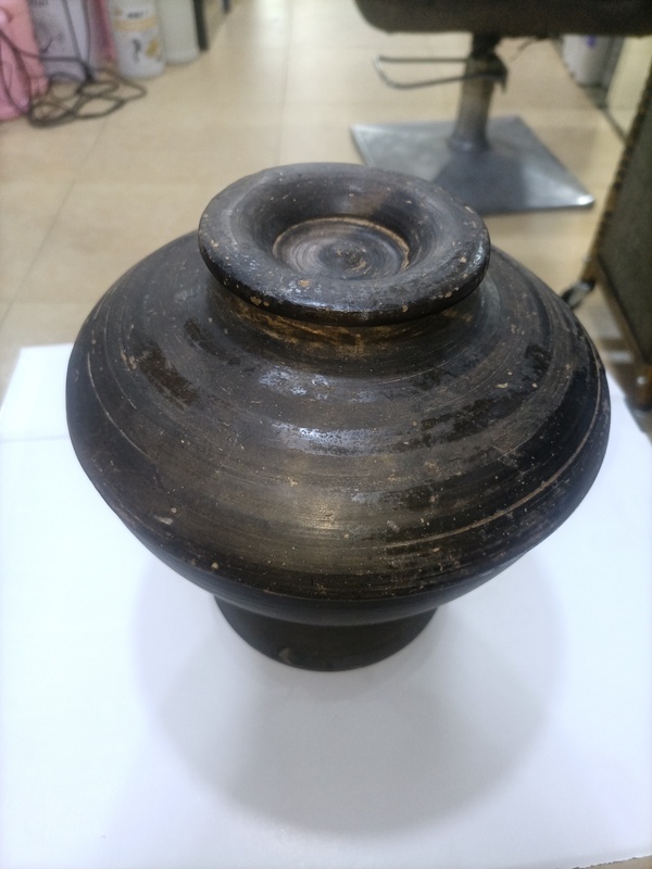 古玩陶瓷戰(zhàn)漢館藏級(jí)精品灰陶磨光大豆罐拍賣(mài),當(dāng)前價(jià)格5800元