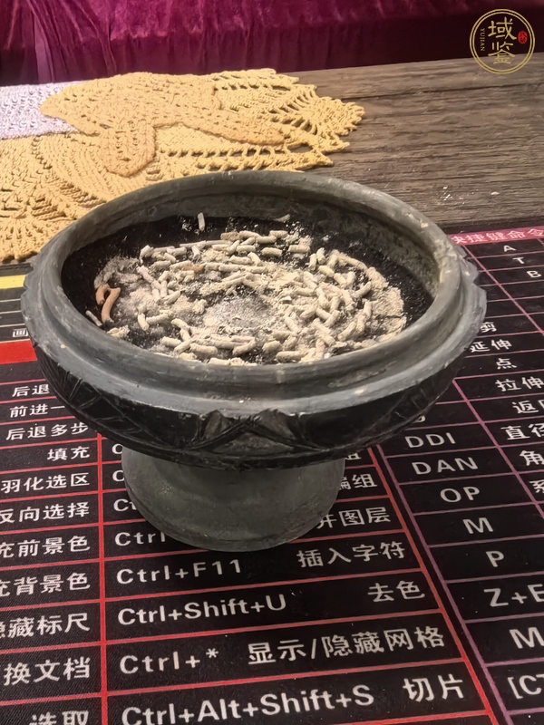 古玩陶瓷陶熏爐真品鑒賞圖