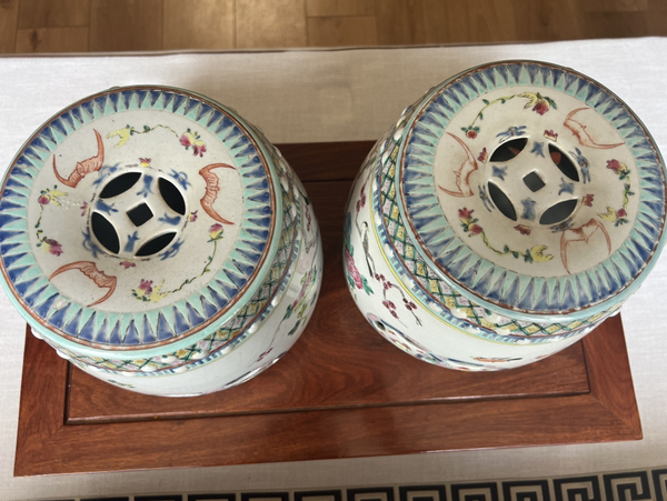古玩陶瓷粉彩鳳凰紋瓷繡墩(一對)拍賣,當前價格3600元