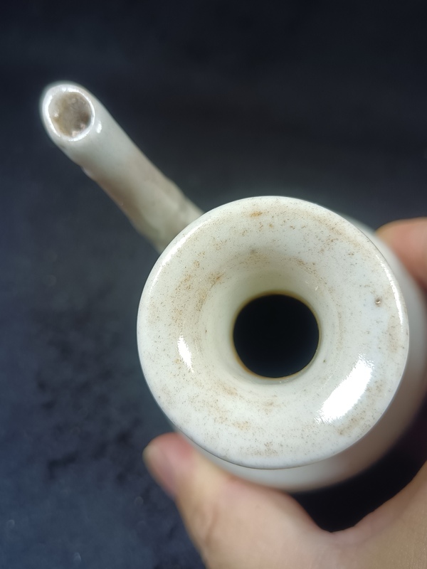 古玩陶瓷(全品)晚清白釉壺拍賣,當前價格150元