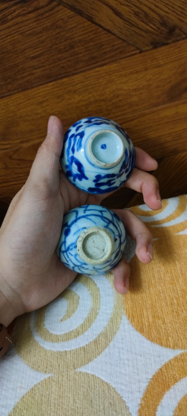 古玩陶瓷清中期.全品青花纏枝花卉杯2個388拍賣,當前價格388元