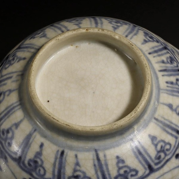 古玩陶瓷青花纏枝花卉紋撇口碗拍賣,當前價格9500元